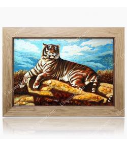 Тигр на скелі